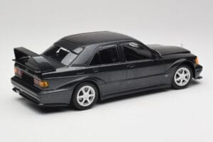 Mercedes 190E W201 2.5-16 EVO 2 Musta Metallic Minichamps 1:18 155036100 Metalli — kuva 2 / 6