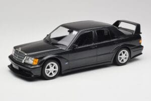 Mercedes 190E W201 2.5-16 EVO 2 Musta Metallic Minichamps 1:18 155036100 Metalli
