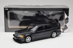 Mercedes 190E W201 2.5-16 EVO 2 Musta Metallic Minichamps 1:18 155036100 Metalli — kuva 6 / 6
