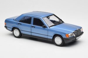 Mercedes 190E W201 Diamond Sininen Jälleenmyyjäpainos Norev 1:18 B66040661 Metalli — kuva 6 / 8