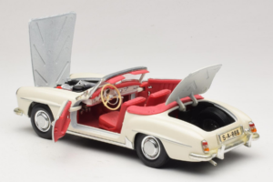 Mercedes 190SL Valkoinen Maisto 1:18 50274 Metalli — kuva 5 / 8
