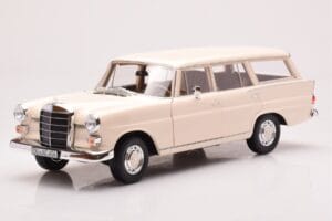 Mercedes 200 Universal W110 Kerma Norev 1:18 183709 Metalli