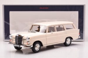 Mercedes 200 Universal W110 Kerma Norev 1:18 183709 Metalli — kuva 8 / 8