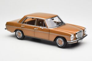 Mercedes 200 W115 Bycane Kulta Jälleenmyyjäpainos Norev 1:18 B66040665 Metalli — kuva 6 / 8