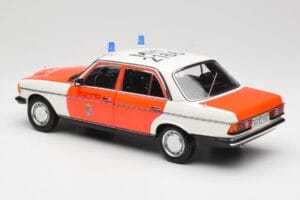 Mercedes 200 W123 Ambulanssi Valkoinen Norev 1:18 183834 Metalli — kuva 6 / 8