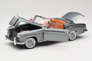 Mercedes 220 SE W128 Avoauto Grey Metallic Sun Star 1:18 3352-M1 Metalli — kuva 2 / 8