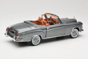 Mercedes 220 SE W128 Avoauto Grey Metallic Sun Star 1:18 3352-M1 Metalli — kuva 3 / 8