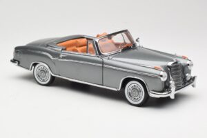 Mercedes 220 SE W128 Avoauto Grey Metallic Sun Star 1:18 3352-M1 Metalli — kuva 6 / 8
