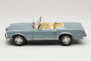 Mercedes 230 SL W113 Horizon Blue Norev 1:18 183992 Metalli — kuva 4 / 9