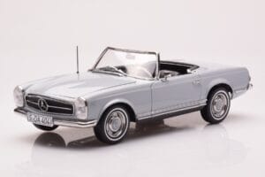 Mercedes 230 SL W113 Pagoda Harmaa Norev 1:18 183990 Metalli