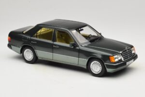 Mercedes 230E W124 Night Green Metallic Norev 1:18 183952 Metalli — kuva 6 / 8
