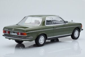 Mercedes 280 CE W123 Coupe Vihreä Norev 1:18 183704 Metalli — kuva 2 / 6