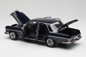 Mercedes 280 SE W108 Midnight Sininen Norev 1:18 B66040597 Metalli — kuva 5 / 8