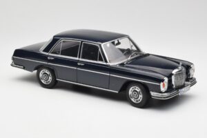 Mercedes 280 SE W108 Midnight Sininen Norev 1:18 B66040597 Metalli — kuva 6 / 8