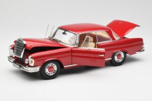 Mercedes 280 SE W108 Punainen Norev 1:18 193527 Metalli — kuva 2 / 8