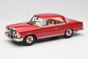 Mercedes 280 SE W108 Punainen Norev 1:18 193527 Metalli