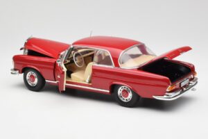 Mercedes 280 SE W108 Punainen Norev 1:18 193527 Metalli — kuva 5 / 8