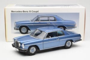 Mercedes 280C/8 W114 Coupe Sininen Metallic AUTOart 1:18 76187 Metalli — kuva 8 / 8