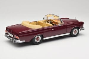 Mercedes 280SE W108 Bordeaux Punainen Maisto 1:18 31811 Metalli — kuva 3 / 8