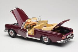 Mercedes 280SE W108 Bordeaux Punainen Maisto 1:18 31811 Metalli — kuva 5 / 8