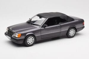 Mercedes 300 CE-24 W124 Cabriolet Violetti Metallic Norev 1:18 183567 Metalli — kuva 3 / 10