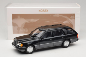 Mercedes 300 D W124 Farmari Musta Norev 1:18 183960 Metalli — kuva 8 / 8