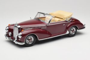 Mercedes 300 SC W188 Avoauto Tummanpunainen KK-Scale 1:18 KKDC180942 Metalli
