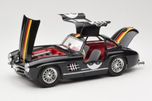Mercedes 300 SL #38 1954 Bburago 1:18 3015-M1 Metalli — kuva 2 / 8