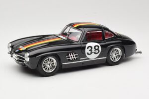 Mercedes 300 SL #38 1954 Bburago 1:18 3015-M1 Metalli