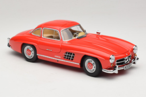 Mercedes 300 SL Gullwing Punainen Minichamps 1:18 180039001 Metalli — kuva 6 / 8
