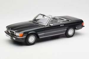 Mercedes 300 SL R107 Musta Pearl Jälleenmyyjäpainos Norev 1:18 B66040678 Metalli