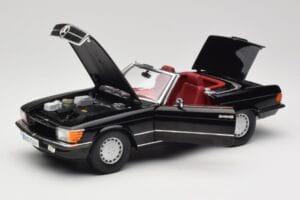 Mercedes 300 SL R107 Musta Norev 1:18 183511 Metalli — kuva 2 / 8