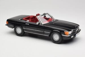 Mercedes 300 SL R107 Musta Norev 1:18 183511 Metalli — kuva 6 / 8