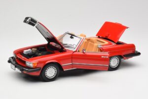 Mercedes 300 SL R107 Punainen Norev 1:18 B66040623 Metalli — kuva 2 / 8