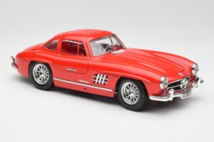 Mercedes 300 SL Punainen Bburago 1:18 3015 Metalli — kuva 6 / 8