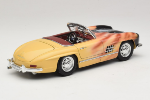 Mercedes 300 SL Roadster Rosemarie Muster Rajoitettu Painos 18/27 Bburago 1:18 3023-M1 Metalli — kuva 3 / 8