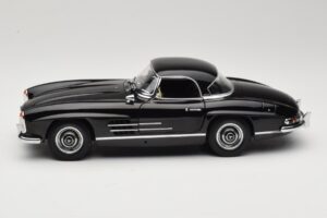 Mercedes 300 SL W198 Roadster With Hardtop Musta Minichamps 1:18 180039040 Metalli — kuva 4 / 8