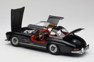 Mercedes 300 SL W198 Musta Minichamps 1:18 180039004 Metalli — kuva 5 / 8