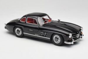 Mercedes 300 SL W198 Musta Minichamps 1:18 180039004 Metalli — kuva 6 / 8