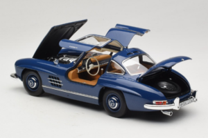 Mercedes 300 SL W198 Sininen Norev 1:18 183852 Metalli — kuva 5 / 8