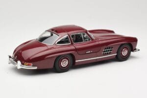 Mercedes 300 SL W198 Gullwing Tummanpunainen Minichamps 1:18 110037218 Metalli — kuva 3 / 8