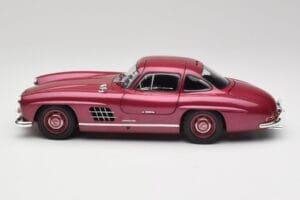 Mercedes 300 SL W198 Tulenpunainen Minichamps 1:18 180039008 Metalli — kuva 4 / 8
