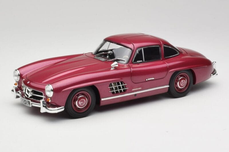 Mercedes 300 SL W198 Tulenpunainen Minichamps 1:18 180039008 Metalli