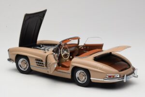 Mercedes 300 SL W198 Roadster Vaaleanruskea Minichamps 1:18 180039032 Metalli — kuva 5 / 8