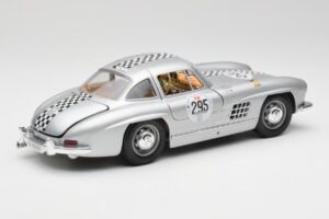 Mercedes 300 SL W198 #295 1954 Bburago 1:18 32813 Metalli — kuva 3 / 8
