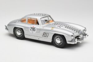 Mercedes 300 SL W198 #295 1954 Bburago 1:18 32813 Metalli — kuva 6 / 8