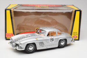 Mercedes 300 SL W198 #295 1954 Bburago 1:18 32813 Metalli — kuva 8 / 8