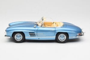 Mercedes 300 SL W198 Roadster Hardtop Light Blue Metallic Minichamps 1:18 180039042 Metalli — kuva 5 / 9