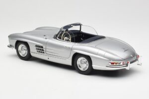 Mercedes 300 SL W198 Roadster Silver Metallic Minichamps 1:18 180039030 Metalli — kuva 7 / 8