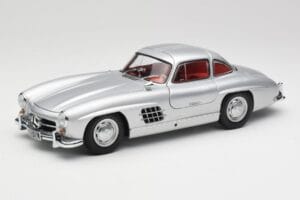Mercedes 300 SL W198 Gullwing Hopea Metallic Minichamps 1:18 B66040379 Metalli